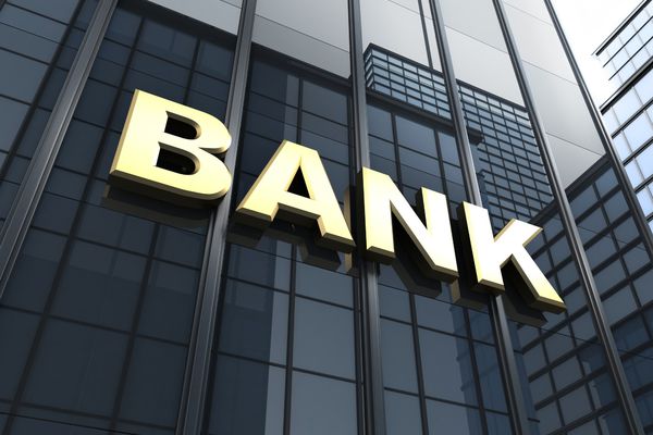 О тенденциях рынка банковских услуг