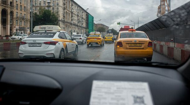 ФАС обсудит с «Яндексом» вопросы по тарифам такси